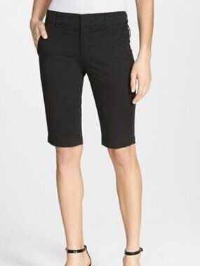 Vince Bermuda Shorts – Women’s Size 6 – Black Tailored Knee-Length Shorts